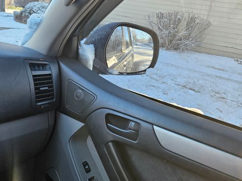 Used 2004 Toyota 4Runner Sport image 12