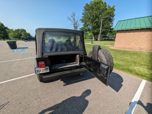 Used 1997 Jeep Wrangler Sport image 5