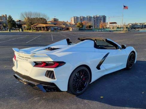 Used 2023 Chevrolet Corvette Stingray Premium Conv w/ Z51 Performance Package image 9