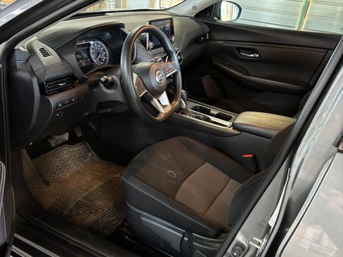 Used 2023 Nissan Sentra SV FWD image 8