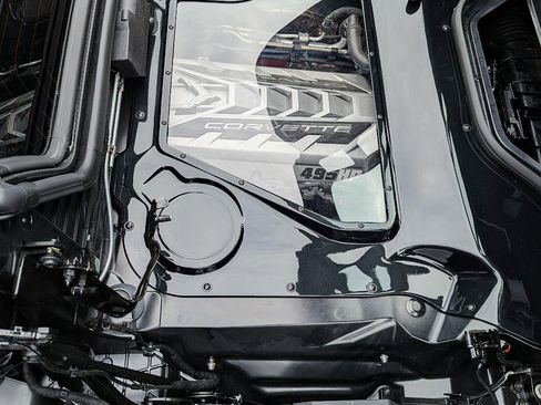 Used 2024 Chevrolet Corvette Stingray Preferred Conv w/ Z51 Performance Package image 13