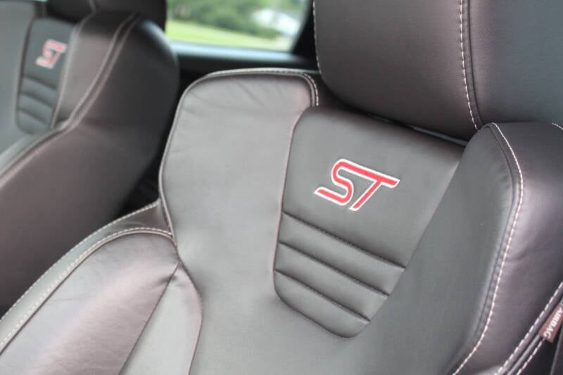 Used 2013 Ford Focus ST FWD image 8
