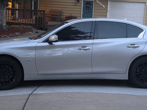 Used 2020 INFINITI Q50 Luxe w/ Essential Package (3.0T Luxe) AWD/4WD image 1
