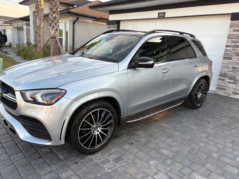 Used 2022 Mercedes-Benz GLE 350 4MATIC image 1