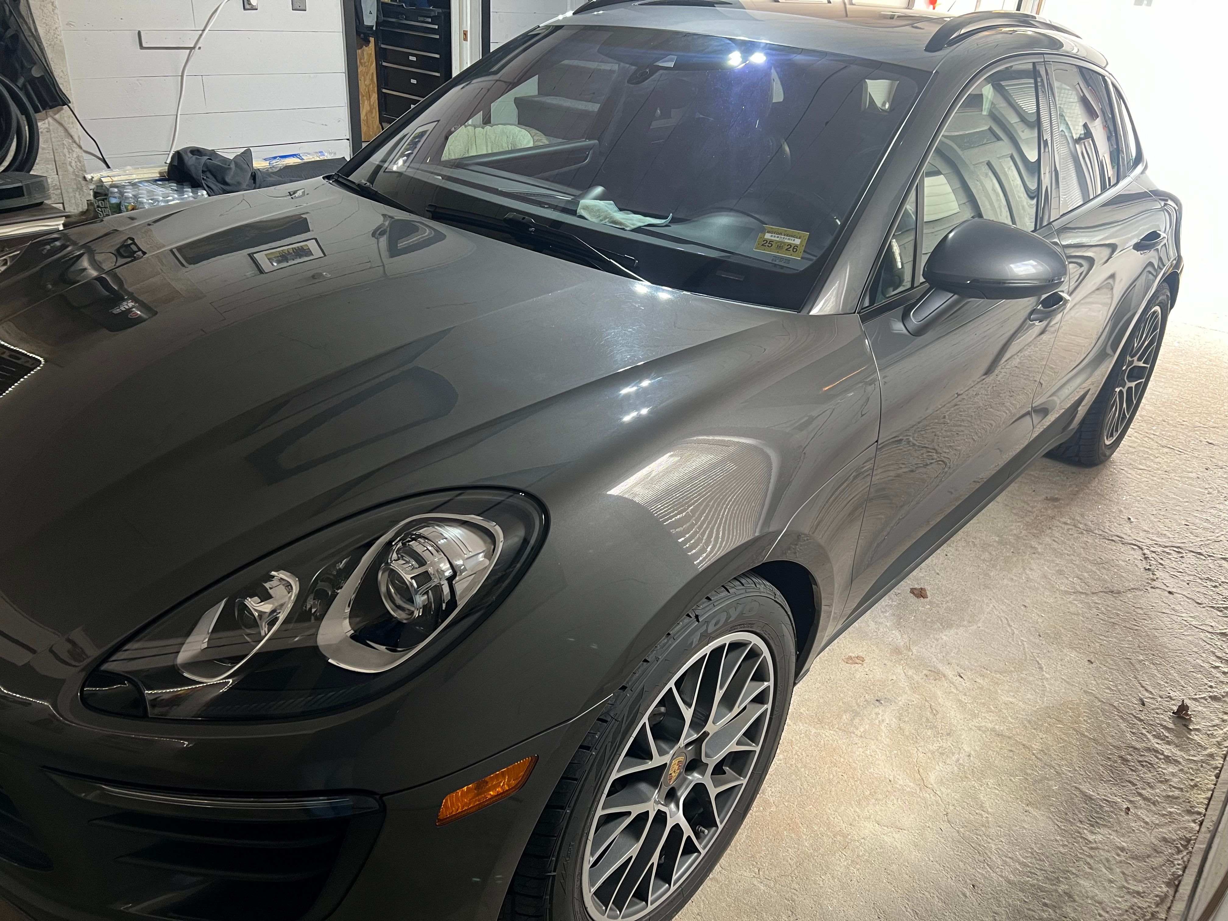 Used 2018 Porsche Macan Sport Edition AWD/4WD image 4