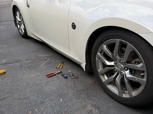 Used 2013 Nissan 370Z Coupe RWD image 13