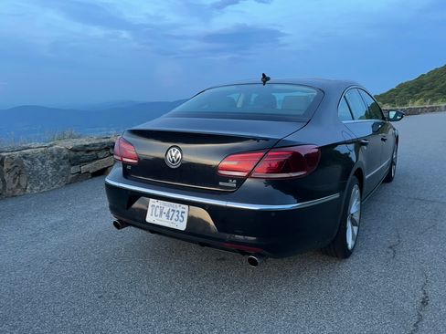 Used 2013 Volkswagen CC Executive image 6