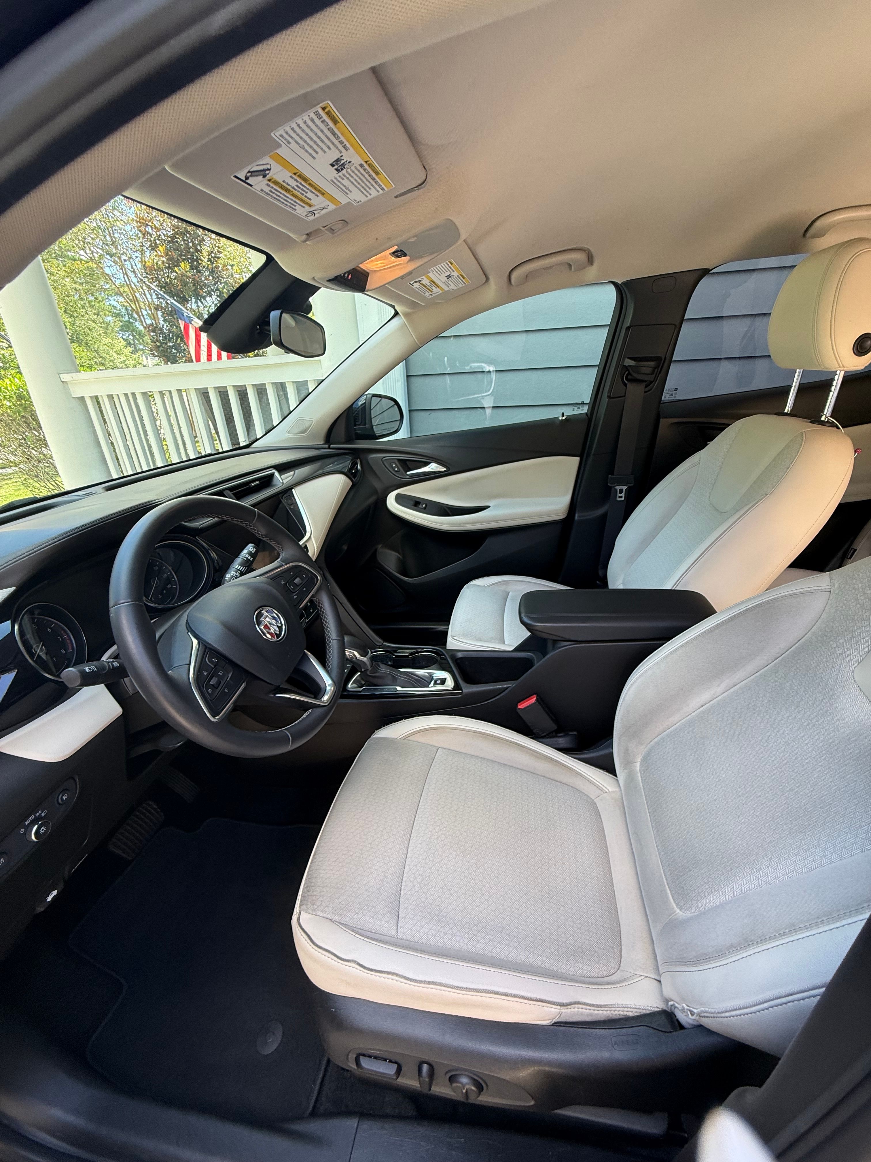 Used 2020 Buick Encore GX Select w/ Sport Touring Package FWD image 6