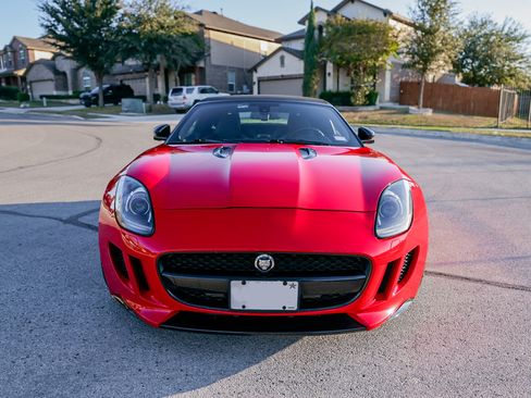 Used 2014 Jaguar F-TYPE S image 4