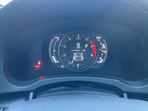 Used 2023 Lexus IS 500 image 9