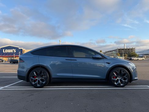 Used 2026 Tesla Model X Plaid AWD/4WD image 6