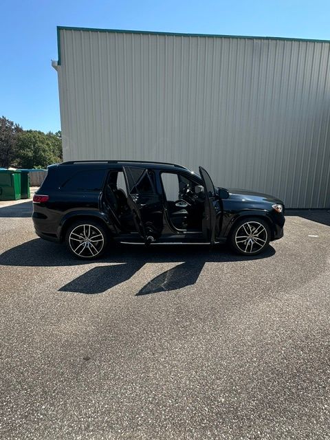 Used 2021 Mercedes-Benz GLS 580 4MATIC image 15