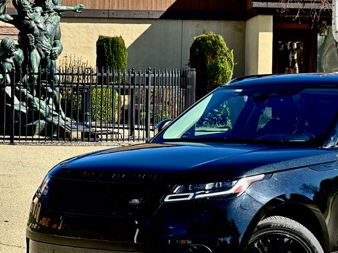 Used 2021 Land Rover Range Rover Velar S image 6