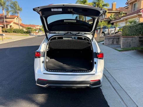 Used 2018 Lexus NX 300h AWD w/ Premium Package image 6