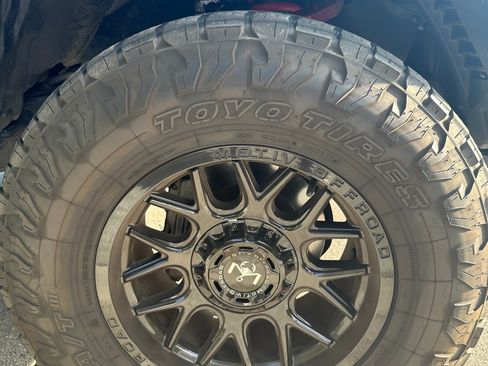 Used 2023 Toyota Tacoma TRD Pro image 2