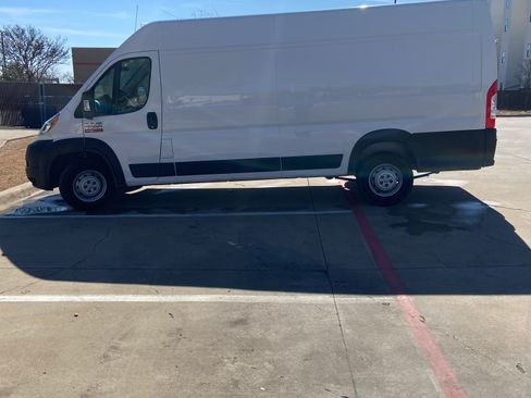 Used 2021 RAM ProMaster 3500 image 1
