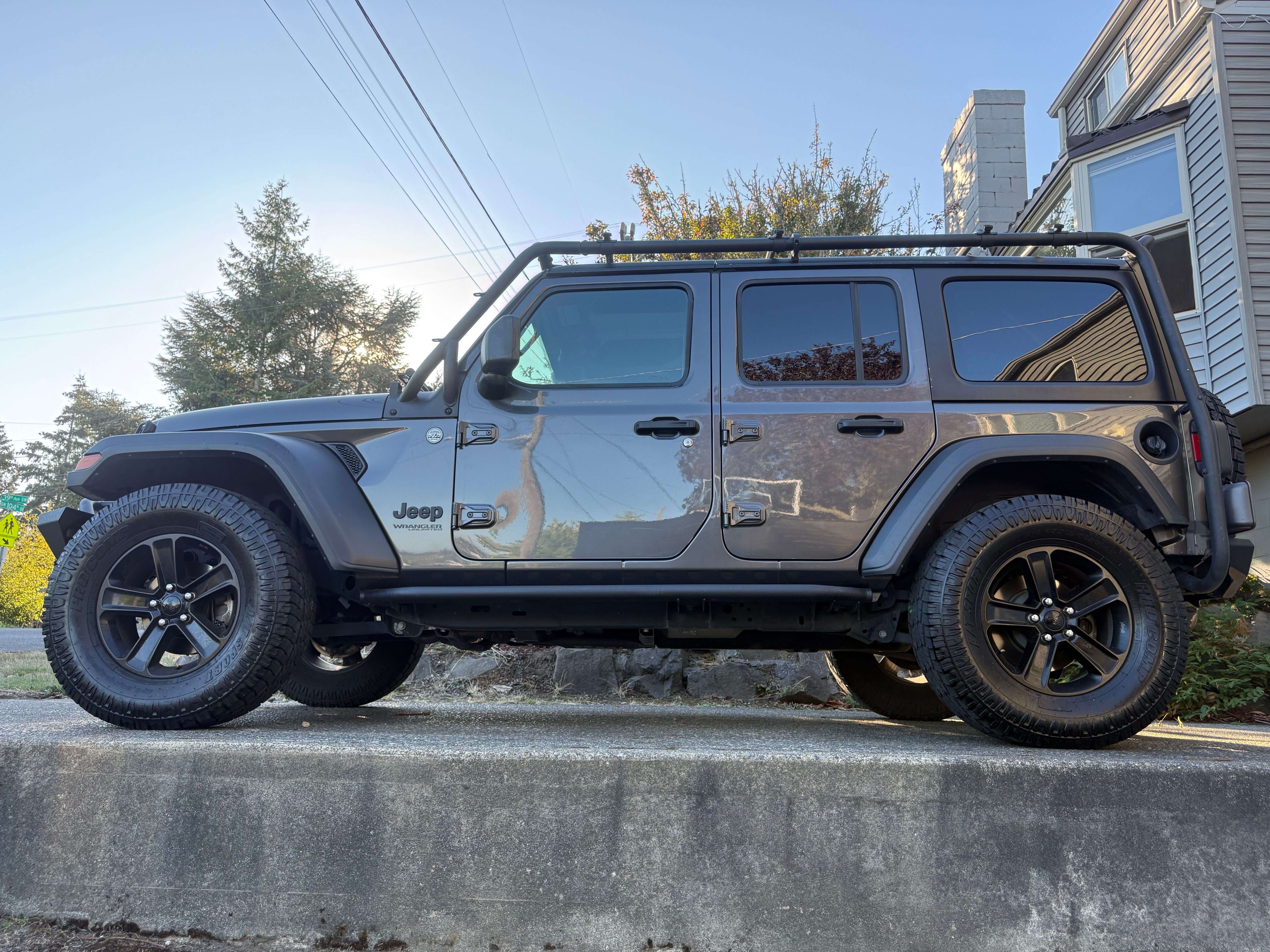 Used 2019 Jeep Wrangler Unlimited Sport AWD/4WD image 2