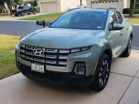 Used 2025 Hyundai Santa Cruz SEL image 1