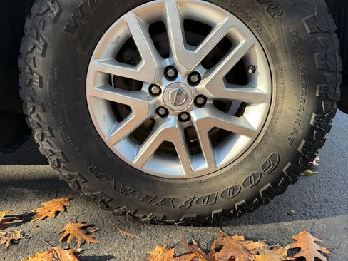 Used 2016 Nissan Frontier SV w/ SV Value Truck Pkg image 23