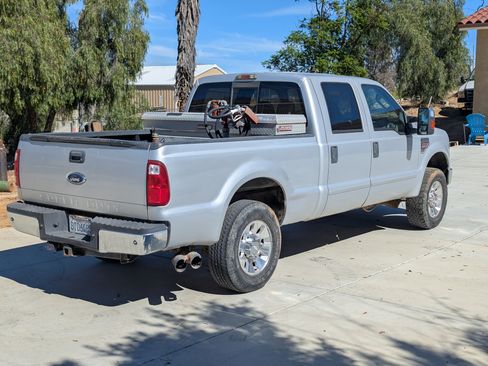 Used 2008 Ford F250 Lariat image 4