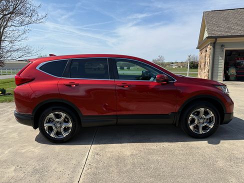 Used 2018 Honda CR-V EX image 2