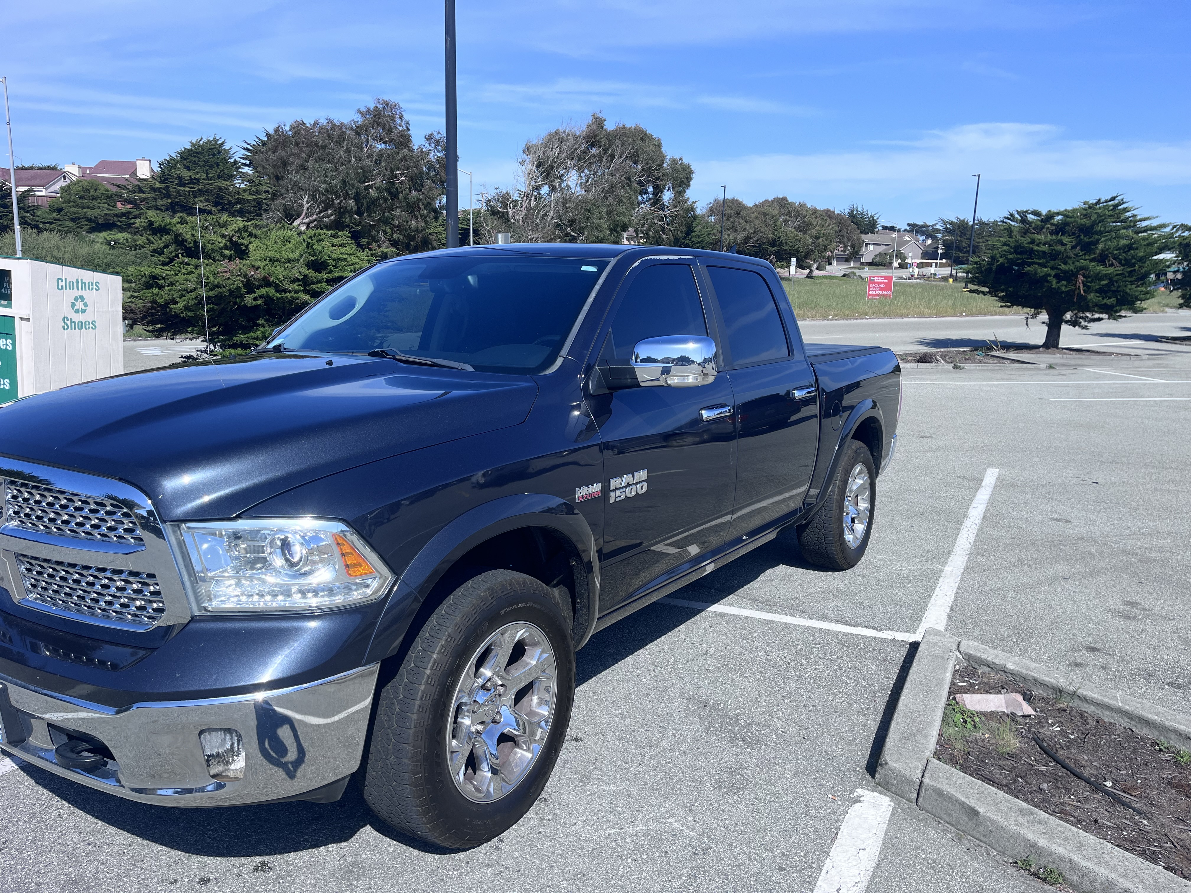 Used 2013 RAM 1500 Laramie w/ Convenience Group AWD/4WD image 1