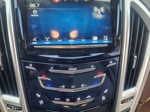 Used 2014 Cadillac SRX Premium image 23