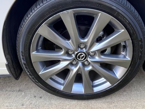 Used 2025 MAZDA MAZDA3 s image 11