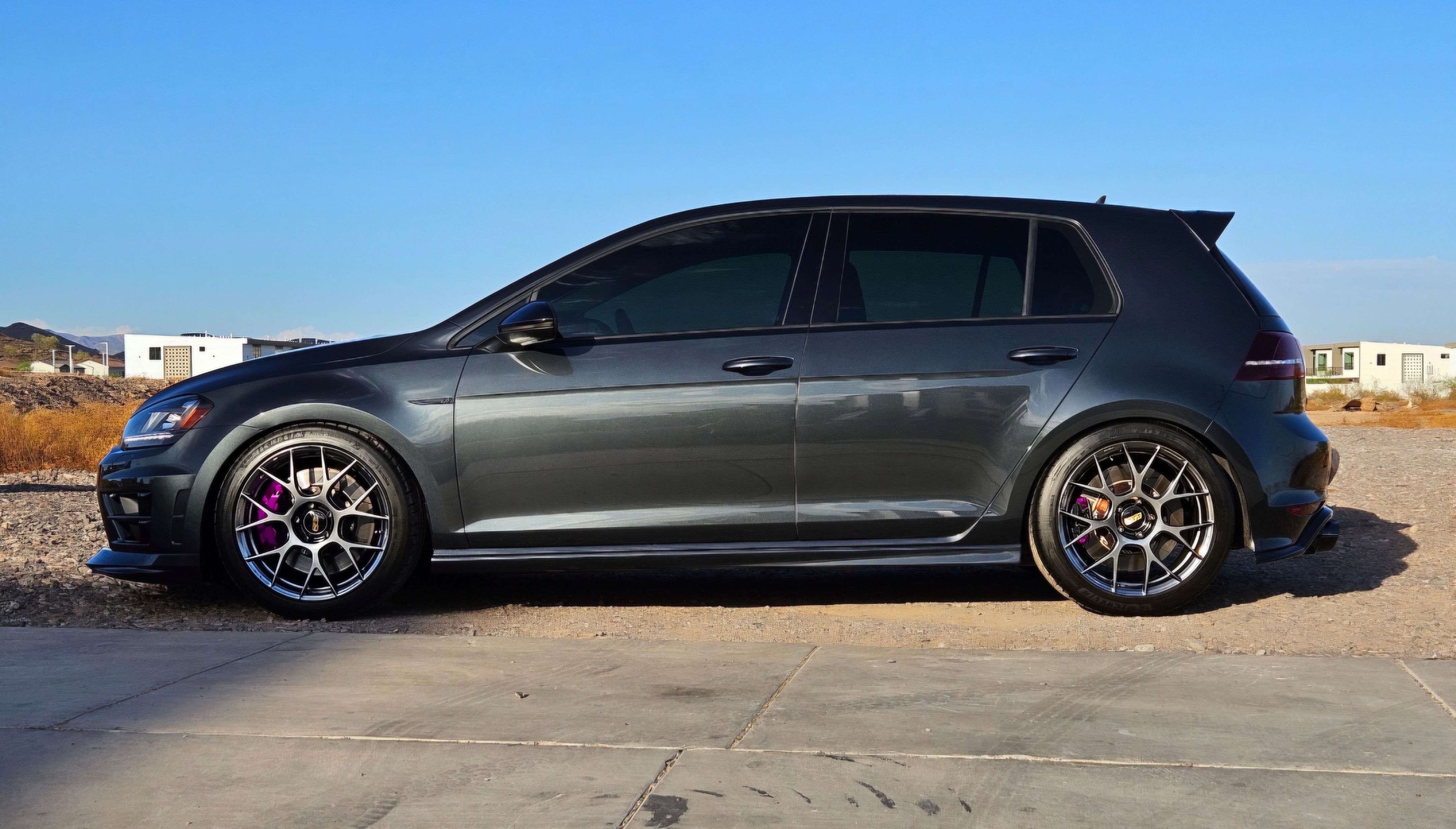 Used 2017 Volkswagen Golf 4-Door AWD/4WD image 21