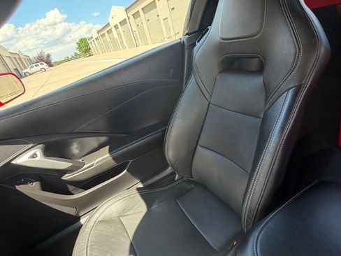 Used 2014 Chevrolet Corvette Stingray Convertible w/ Battery Protection Package RWD image 21