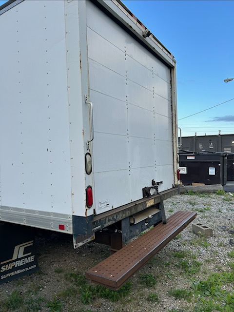 Used 2012 GMC Savana 3500 RWD image 7
