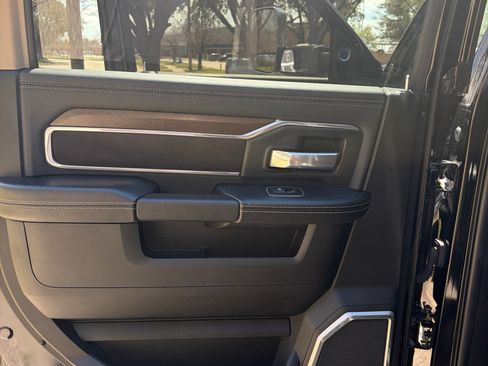 Used 2022 RAM 3500 Laramie image 16