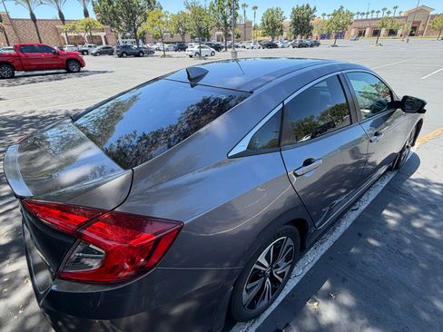 Used 2016 Honda Civic EX-T image 5