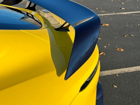 Used 2023 Aston Martin V12 Vantage image 25