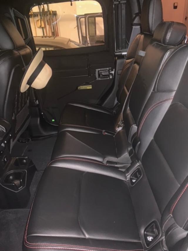 Used 2020 Jeep Gladiator Rubicon AWD/4WD image 6