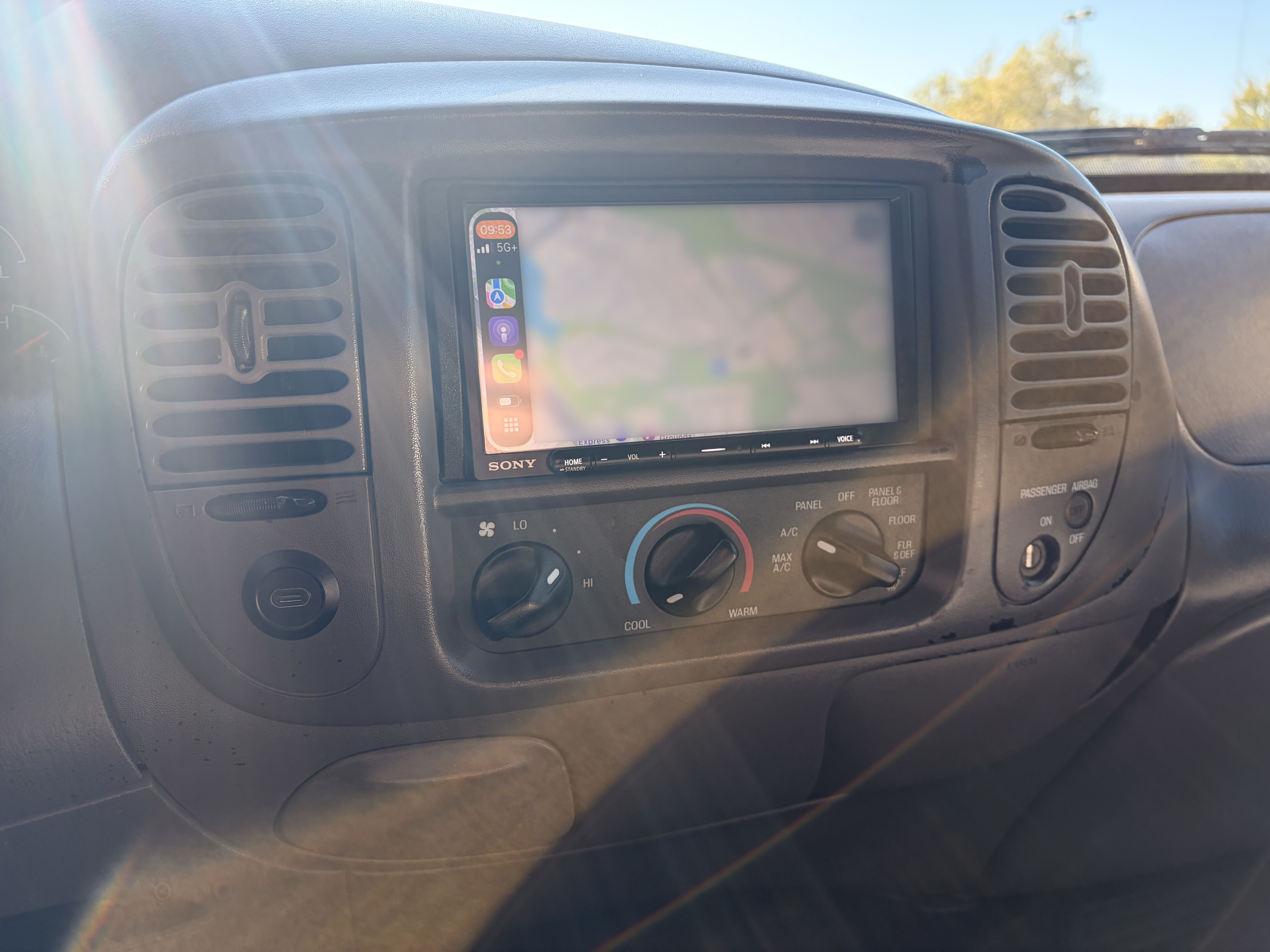 Used 2003 Ford F150 XLT RWD image 12