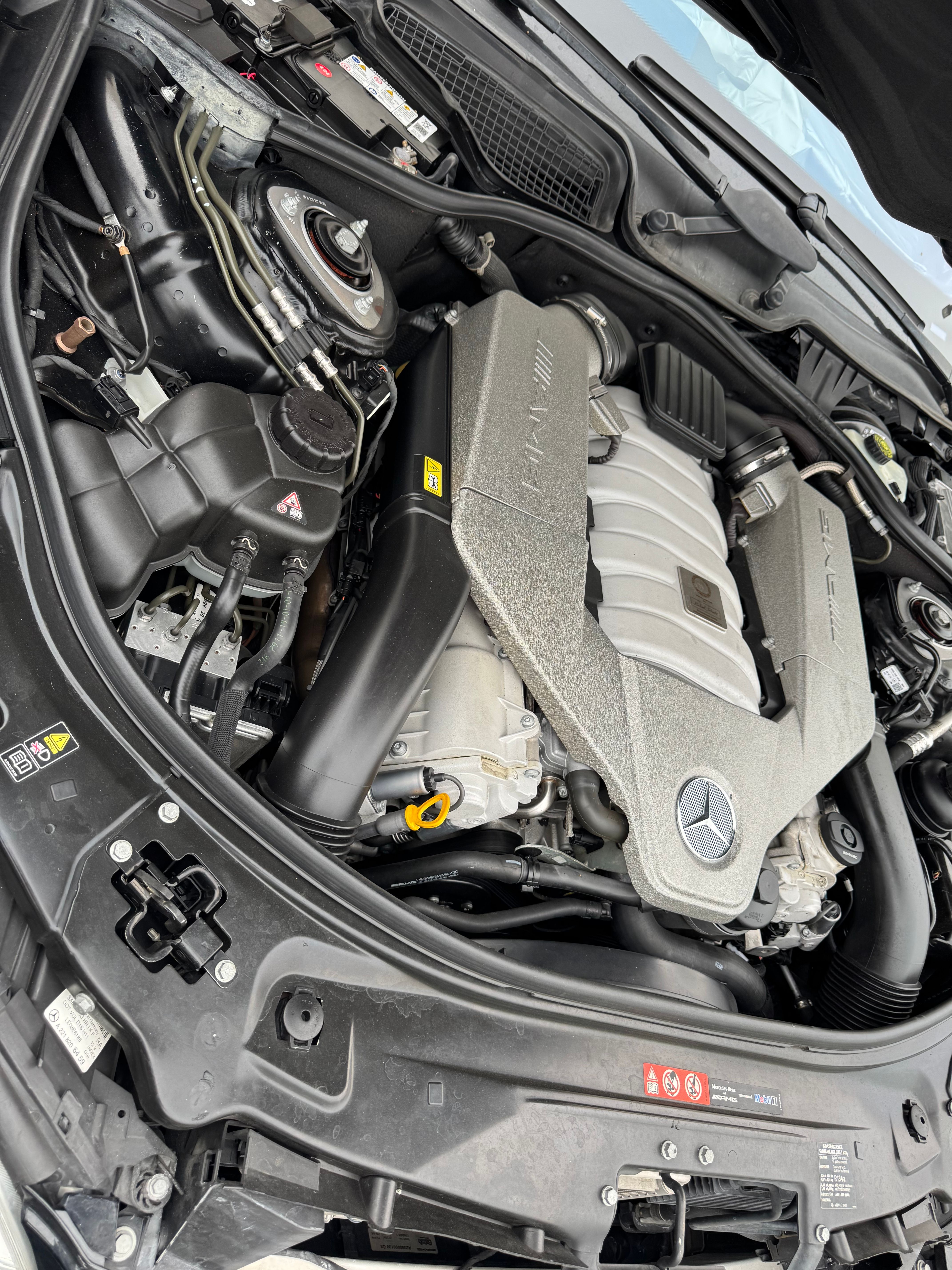 Used 2010 Mercedes-Benz S 63 AMG image 8