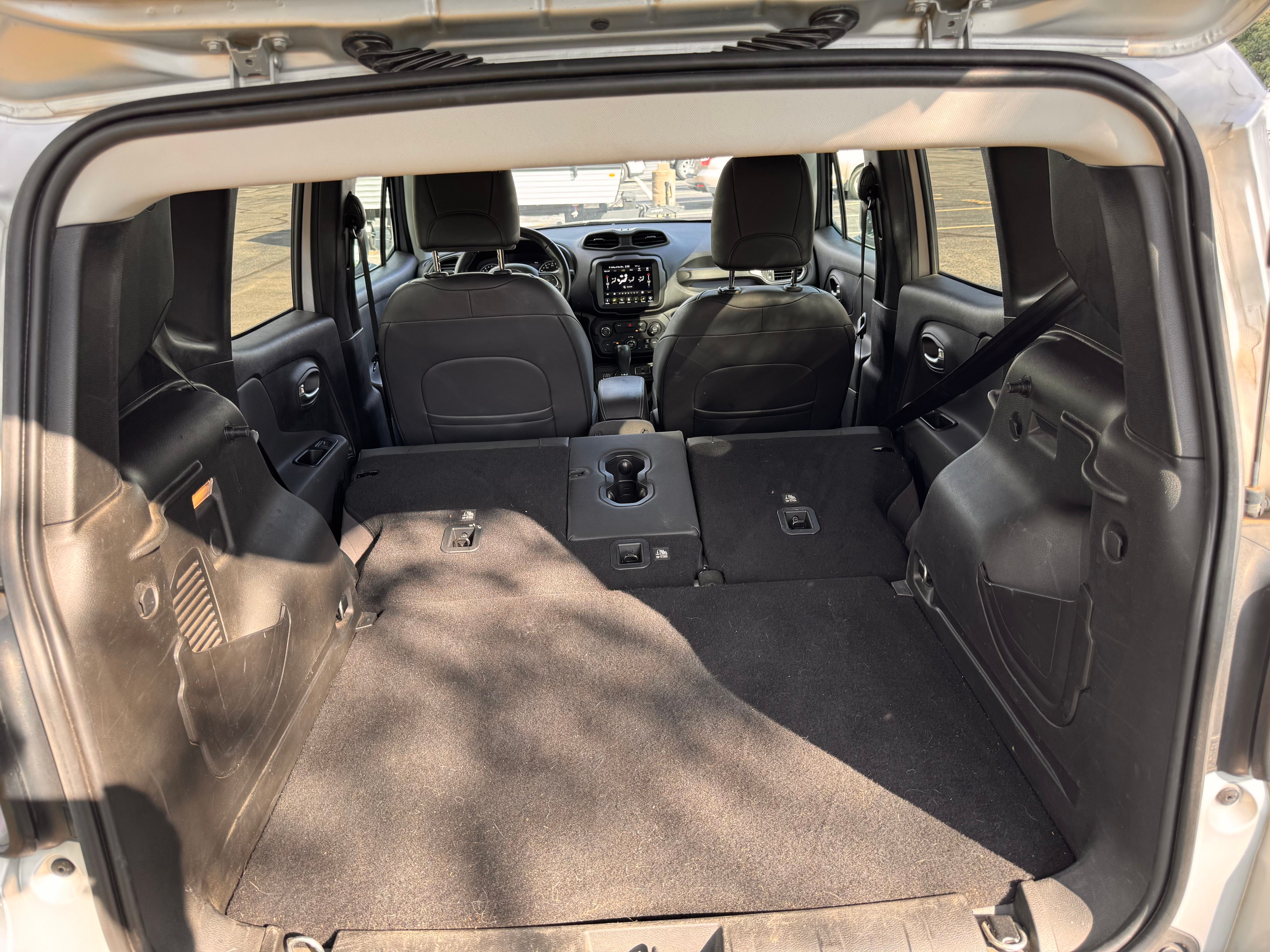 Used 2021 Jeep Renegade Limited AWD/4WD image 28