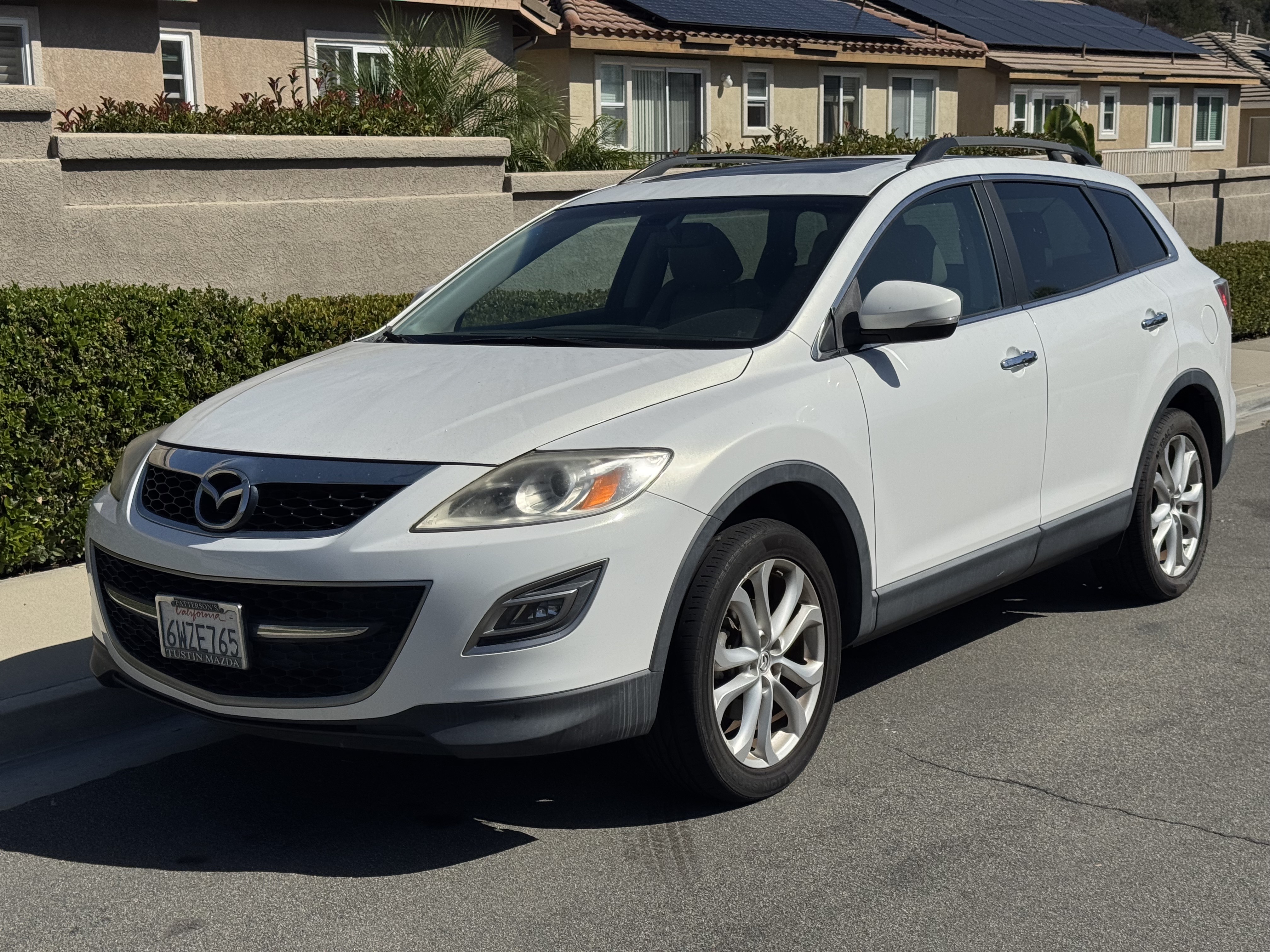 Used 2012 MAZDA CX-9 Grand Touring w/ Moonroof & Bose Audio Pkg FWD image 2