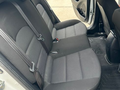 Used 2017 Kia Forte LX image 20