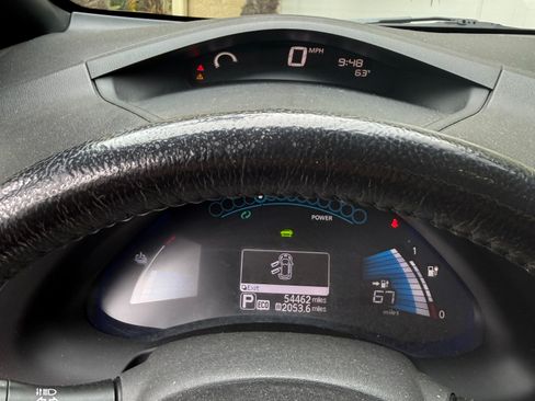 Used 2013 Nissan Leaf SV w/ LED & Quick Charge Pkg FWD image 6