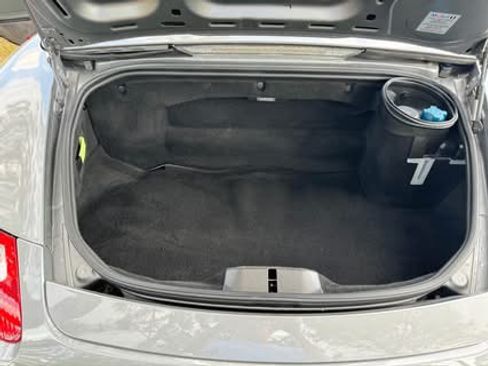 Used 2006 Porsche Boxster RWD image 4