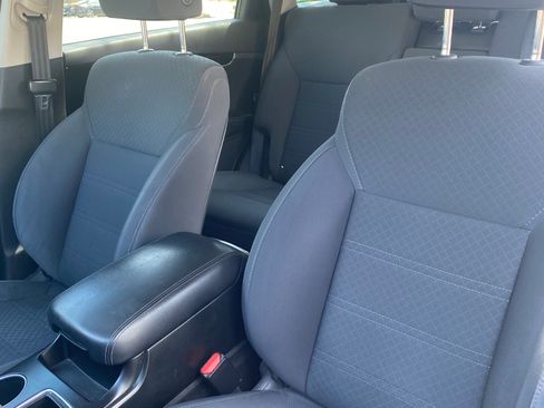 Used 2019 Kia Sorento FWD image 14