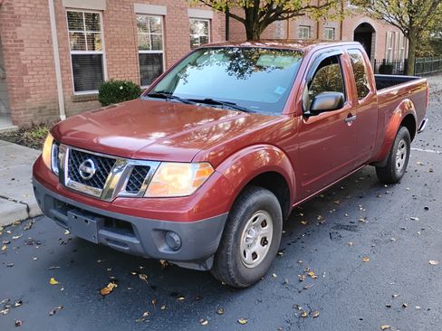Used 2016 Nissan Frontier S image 4