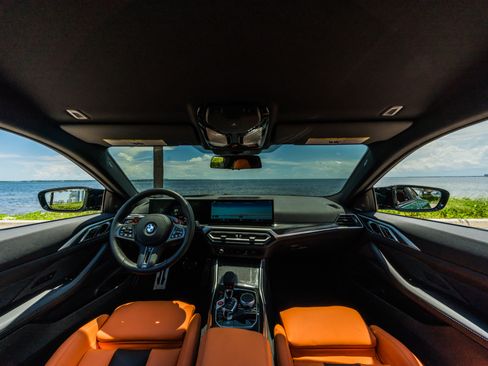 Used 2024 BMW M4 xDrive Competition image 5