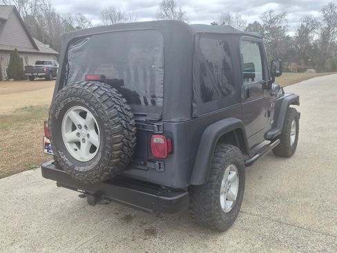 Used 2002 Jeep Wrangler X image 10