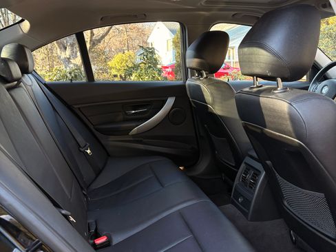 Used 2014 BMW 320i xDrive Sedan image 14
