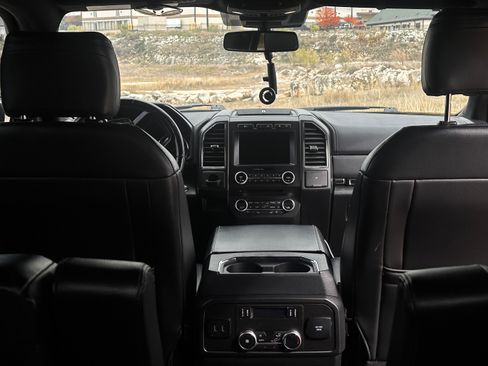 Used 2018 Ford Expedition Limited w/ Equipment Group 302A image 11