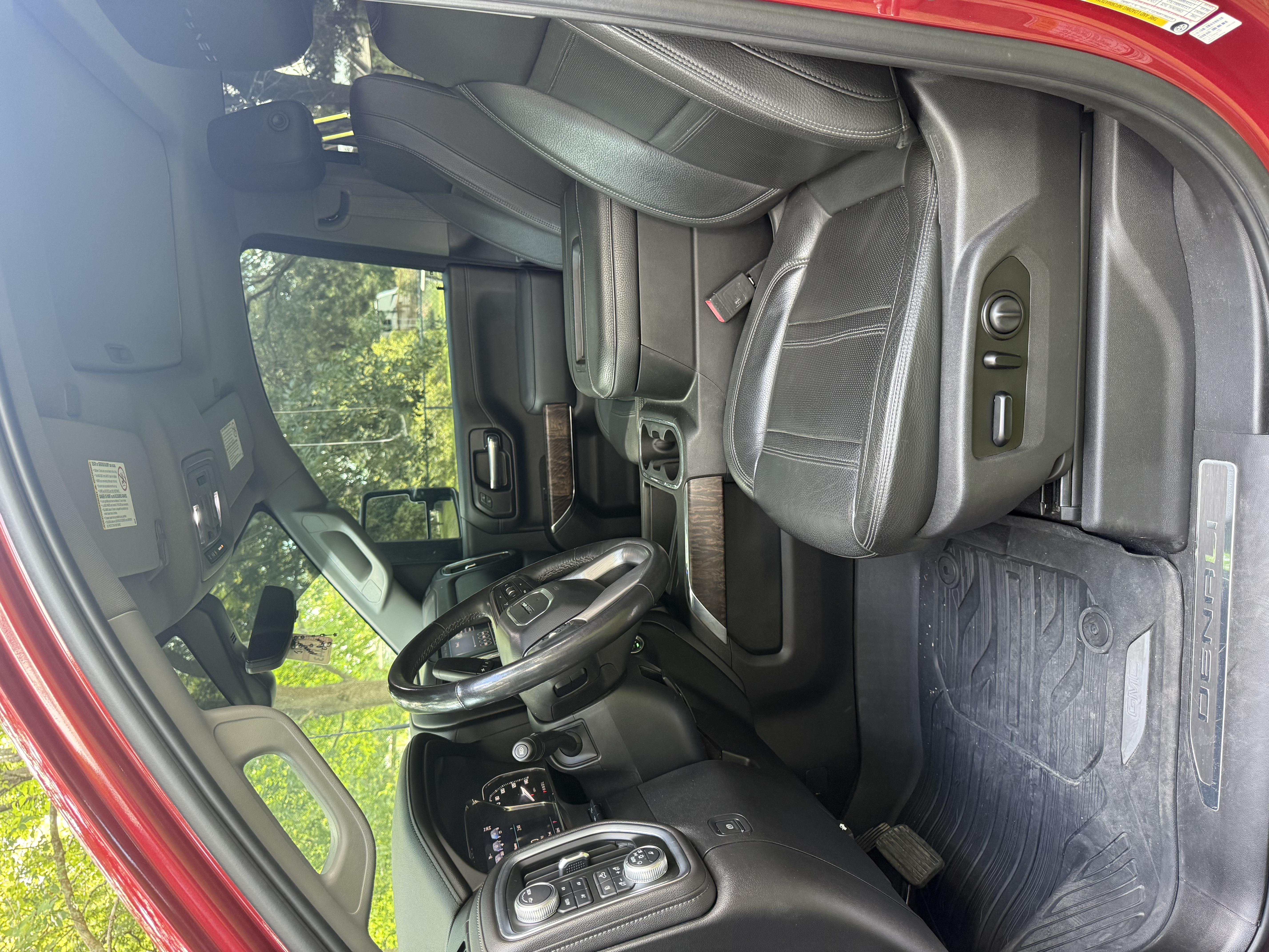 Used 2020 GMC Sierra 3500 Denali w/ Denali Ultimate Package AWD/4WD image 16