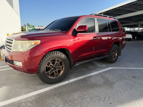 Used 2008 Toyota Land Cruiser image 1